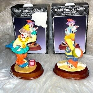 Set of 2 Apex resin clown figurines.